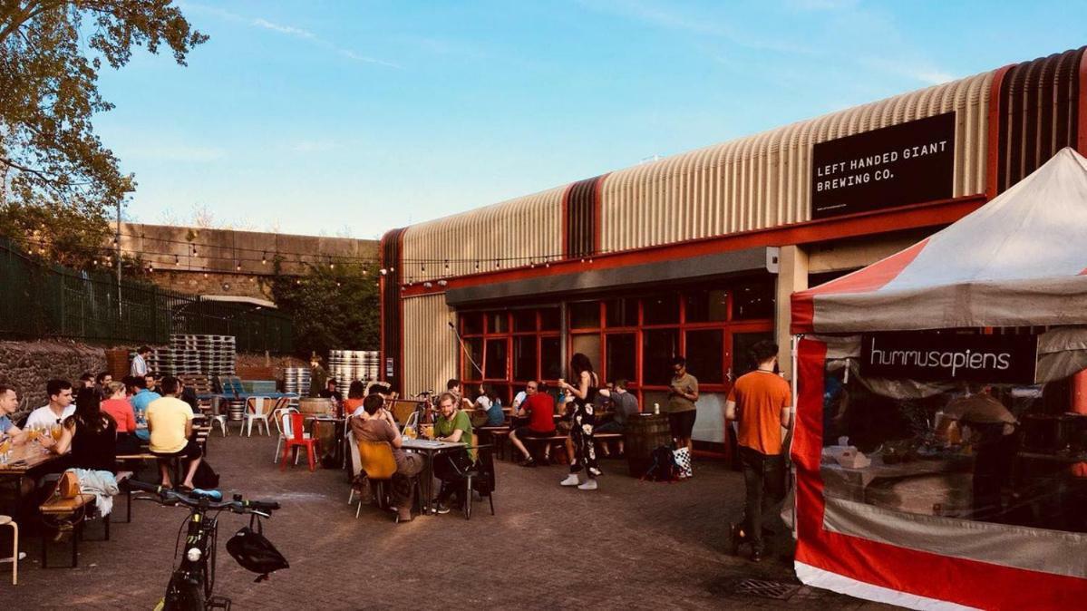 Towed Town Camping Bristol Luaran gambar